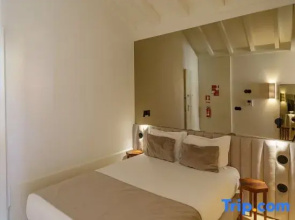 N Apartments - Chã 96