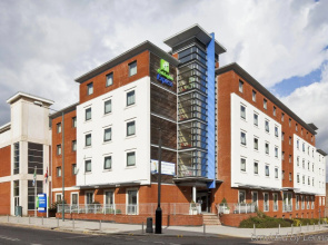 Holiday Inn Express Stevenage by IHG