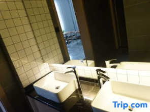 Yuefeng Boutique Hotel (Longyandong Station)