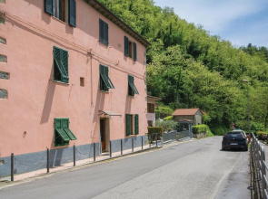 Amazing Apartment in Bagni di Lucca -lu- With 2 Bedrooms