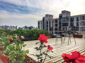 Subway Family Apartment for 8 Persons