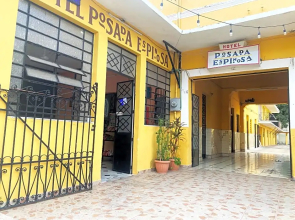 OYO Posada Espinosa, Mérida, Parque de Santa Ana