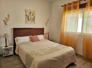 Nazoly Homes