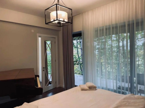 Britten's Cottage Dilijan