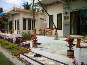 Khumphyazaw Resort
