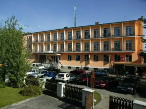 Warta. Hotel