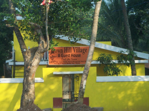 Down Hill Village Inn