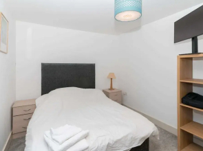 Homely and Central 2BD Flat - Leith