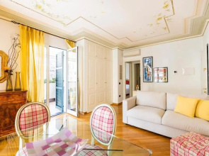 Suite in Centro Storico a Loano con GARAGE