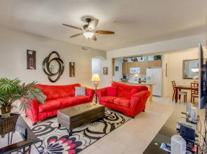 Southern #1064 - 2 Br condo by RedAwning