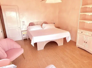 Bed and Dreams
