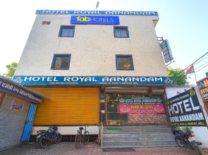 FabHotel Royal Aanandam