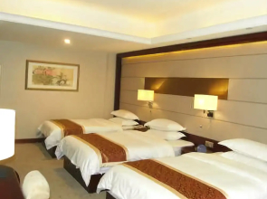 Manhattan Hotel