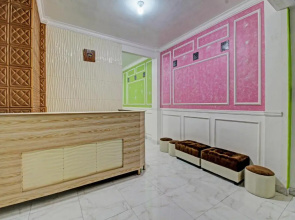 OYO 91429 Butterfly Kost