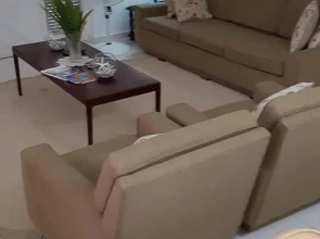 Charming 2-bed Apartment in Holetown.sunset Crest
