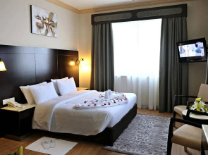 Signature Inn Deira - Free Parking