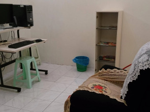 Bayan Seaside Guesthouse