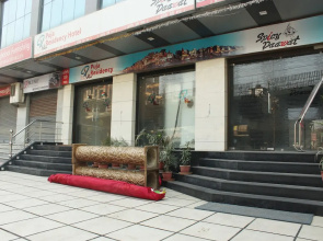 Capital O 4010 Puja Residency