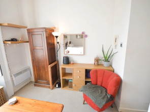 Gloucester Road Studio Flat