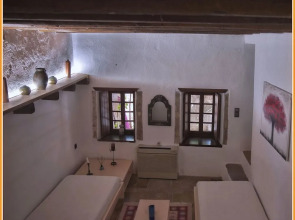 Menexes Suites Monemvasia