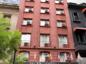 Waldorf Hotel