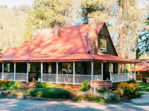 Pine River Ranch B&B