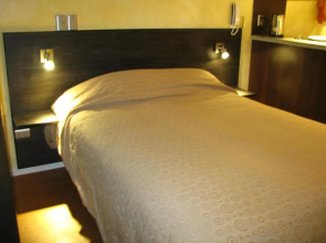 Amg Apartments