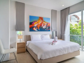 2bedroom TopFloorSeaView apartment KBR39