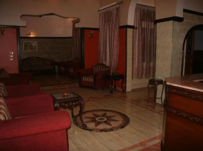 Fouad Hotel