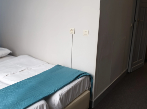 Hotel Derby MERODE