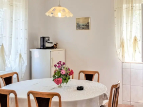 Beautiful Home in Kornic With Wifi and 3 Bedrooms