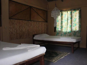 Hotel Chitwan Park Cottage