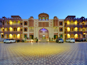 OYO 1006 Hotel Red Fort