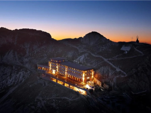 Hotel Pilatus Kulm