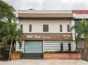 OYO 7156 Hill View Residency