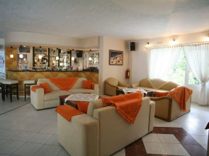 Hotel Tropical