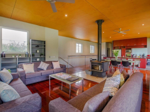 Cape Horn Vineyard Villa