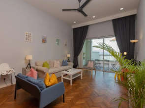 Straits Quay Waterside Suites