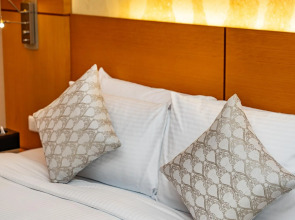 Landmark Premier Hotel