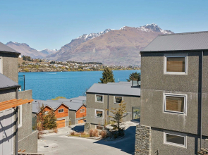 Alpine Village Apartments