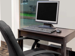 Super 8 by Wyndham Morton Grove/Chicago