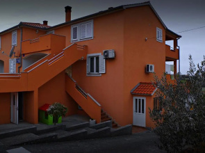 Apartmani Mihaela Dobropoljana 52