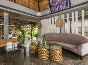 ZEN Rooms Ubud Penestanan 2