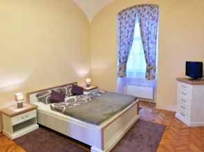 Főtér Apartman