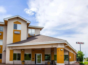 Quality Inn & Suites Menomonie