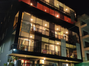 Hotel Bk Studios And Rooms