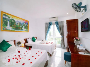 Catba Sunrise Hotel1