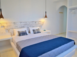 Moraitis Studios 1