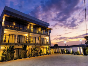 T-Stone Apartment Hotel
