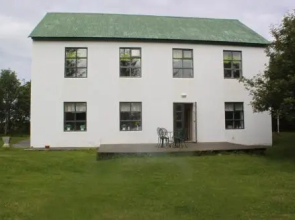 Guesthouse Hraunbaer